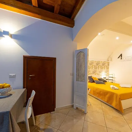 Cocciu D'amuri Apartment *