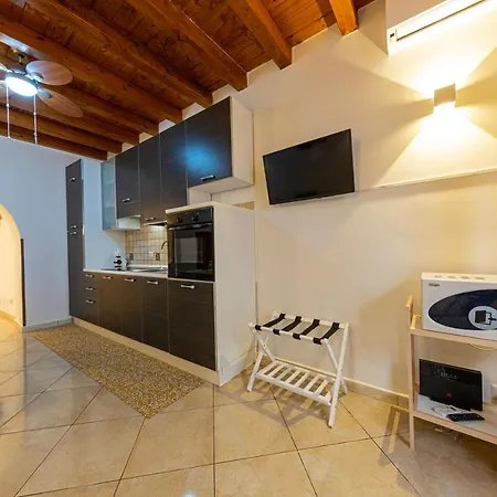 Apartment Cocciu D'amuri *